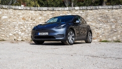 Test drive Tesla Model Y: Η ηλεκτροκίνηση στα καλύτερά της