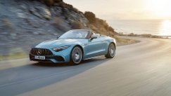 Διαθέσιμη στην Ελλάδα η Mercedes-AMG SL 43 με ισχύ 381 ίππων (τιμή)