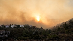 Άρπαξαν τα πρώτα σπίτια στο Ντράφι (vids)