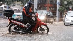 Καμπανάκι Αρναούτογλου για την κακοκαιρία: Κίνδυνος για πλημμύρες και σιφώνες