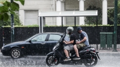 Άστατος ο καιρός σε όλη τη χώρα και την Πέμπτη (25/8), έντονα φαινόμενα και τοπικές χαλαζοπτώσεις (χάρτης & vid)