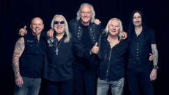 Uriah Heep στο Gazzetta: «Το να χάνεις φίλους σε μουδιάζει»