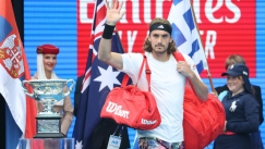 Australian Open: Η είσοδος των Τσιτσιπά και Τζόκοβιτς και η αποθέωση του κοινού (vid)