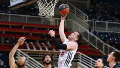 Το πρώτο... πράσινο καλάθι του Αγραβάνη στη Basket League (vid)