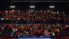 «Ερυθρόλευκη» κερκίδα 1.000 θεατών στο «Mediolanum Forum»