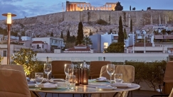 To Point-A, το ωραιότερο rooftop της Αθήνας για δείπνο και cocktails είναι και πάλι μαζί σας! 