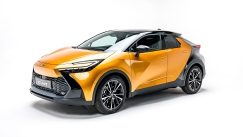 Toyota C-HR: Ένας ώριμος επαναστάτης