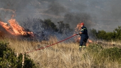 Φωτιά στο Βαρνάβα: Επί ποδός η πυροσβεστική