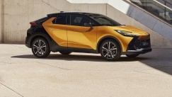 Toyota C-HR: Τιμές και εξοπλισμός του υβριδικού SUV