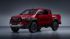 Γονίδια Dakar στην έκδοση GR Sport II του Toyota Hilux