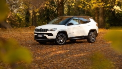 Νέα γκάμα εκδόσεων εξοπλισμού για το Jeep Compass