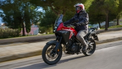 To νέο Honda NX 500 στα χέρια μας για στρώσιμο