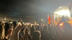 Οι Maneskin παρουσίασαν στο κοινό του EJEKT Festival τον σύγχρονο ροκ ήχο που λατρεύει η Gen Z