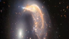 Το τηλεσκόπιο της NASA κατέγραψε έναν κοσμικό χορό που ξεκίνησε πριν από εκατομμύρια χρόνια (vid) 