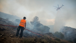 Καθηγητής πανεπιστήμιου που δίδασκε στις σχολές της Αστυνομίας ο εμπρηστής της Βάρης (vid)