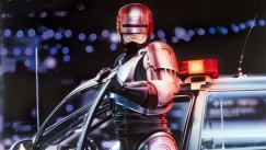 Επιστρέφει σε τηλεοπτική σειρά ο Robocop!