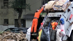 Θήβα: Απορριμματοφόρο συνέθλιψε το πόδι εργαζομένου στην καθαριότητα