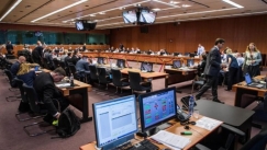 Σε έκτακτο Eurogroup στις 19 Νοεμβρίου η τύχη της περικοπής των συντάξεων