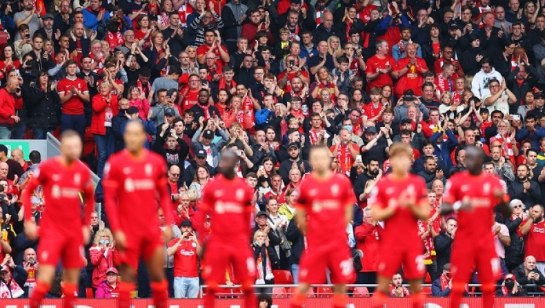 To «You’ll never walk alone» ακούστηκε ξανά στο Anfield μετά από 18 μήνες (vid)