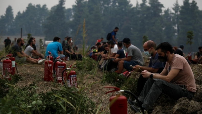 Συγκλονιστική δήλωση εθελοντή πυροσβέστη: «Έχουμε αποδεχτεί ότι μπορεί να υπάρξει νεκρός» (vid)