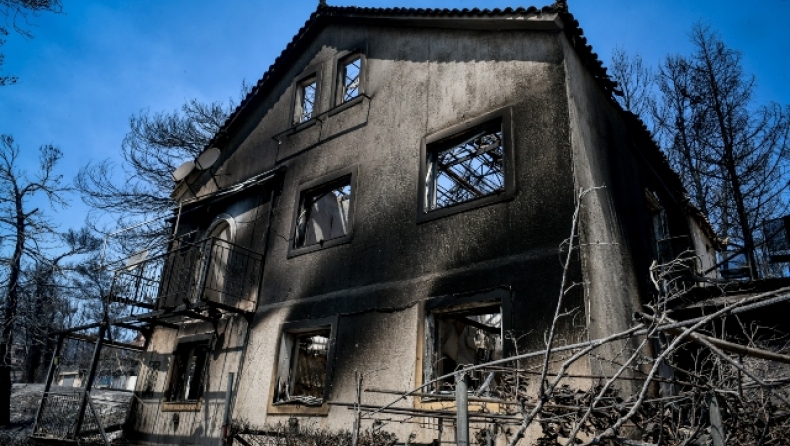 Φωτιά στην Αττική: Αδιανόητο, καταγγελίες για πλιάτσικο στις καμένες περιοχές (vids)