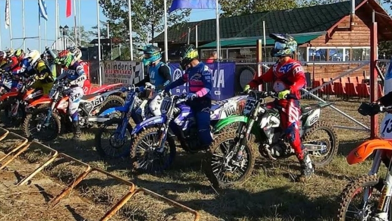 Σοβαρός τραυματισμός δύο θεατών σε αγώνα motocross στα Γιαννιτσά - Νοσηλεύονται διασωληνωμένοι (vid)