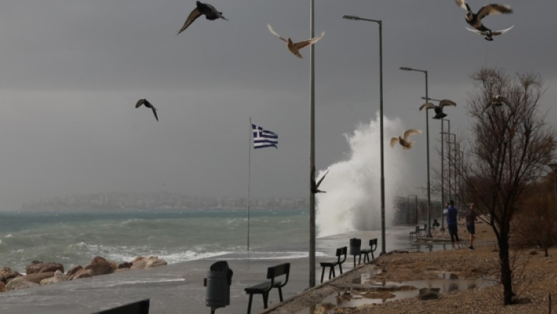 Αρναούτογλου: «Πανευρωπαϊκό καιρικό καρουζέλ φέρνει τα πάνω κάτω» απότομη επιδείνωση από το βράδυ της Πέμπτης (vid)