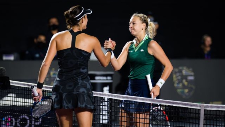 WTA Finals: Μουγκουρούθα και Κονταβέιτ για τον τίτλο στο Μεξικό (vid)