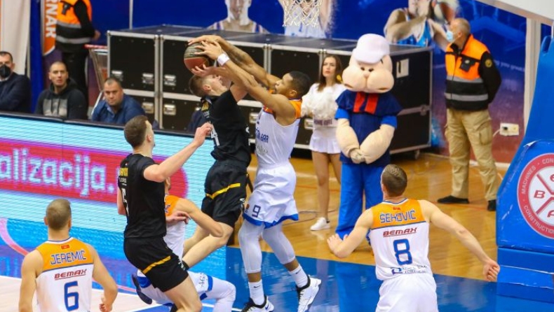 Μόρναρ - Παρτιζάν 64-66: «Απόδραση» με Σμάιλαγκιτς 