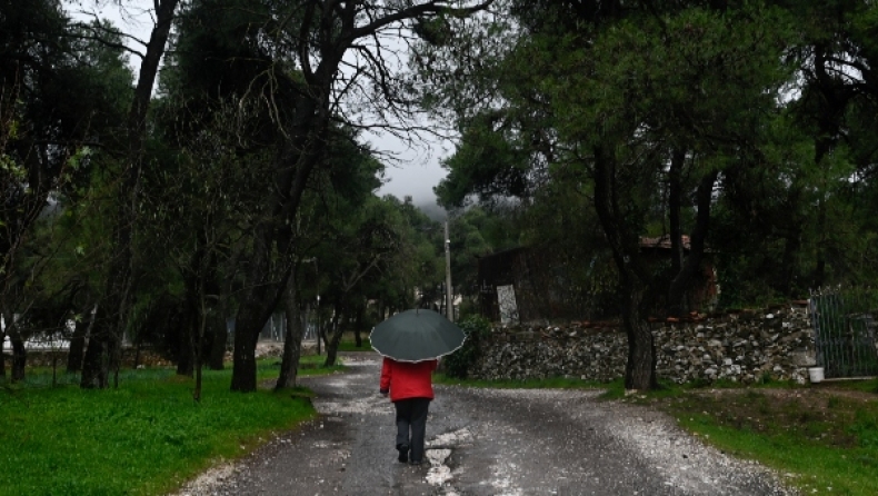 Τοπικές βροχές και καταιγίδες σε πολλές περιοχές την Κυριακή 9/1 (χάρτες & vid)