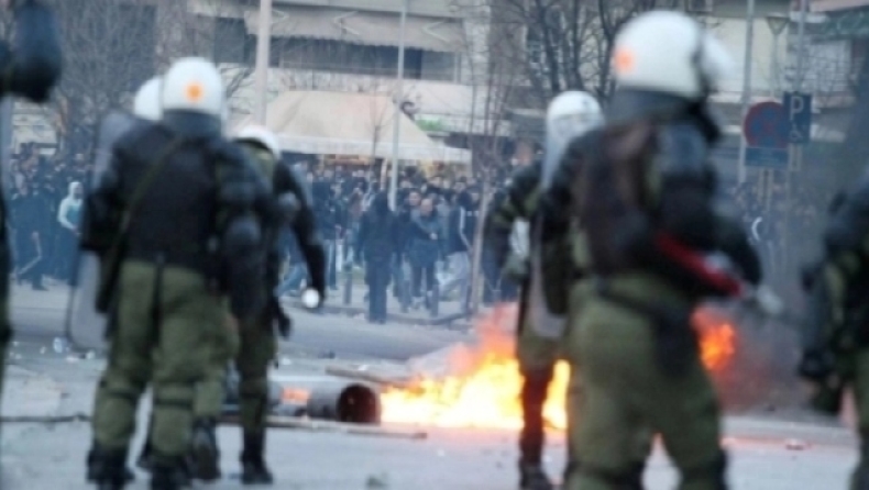 Θεοδωρικάκος: «Τέλος στους συνδέσμους χούλιγκανς, ποινή φυλάκισης χωρίς αναστολή για οπαδική βία»