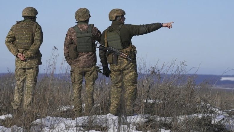 Αναφορές για βομβαρδισμούς στο αεροδρόμιο του Ντόνετσκ