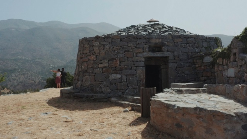 Το COSMOTE HISTORY HD παρουσιάζει το ντοκιμαντέρ «Κούμοι και Μιτάτα: Στα χνάρια των ποιμένων της Κρήτης»