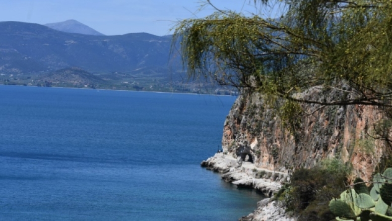 Αίθριος καιρός την Τετάρτη (11/5), σε ποιες περιοχές υπάρχει πιθανότητα βροχής (χάρτης & vid)