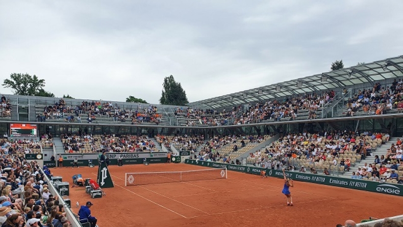 Roland Garros: Η Κανέπι πέταξε εκτός την Μουγκουρούθα