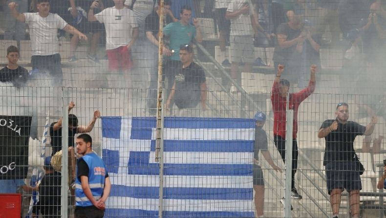 Ελλάδα – Κόσοβο 2-0: Επίθεση κατά της Αστυνομίας από τον Δήμο Βόλου για τα επεισόδια