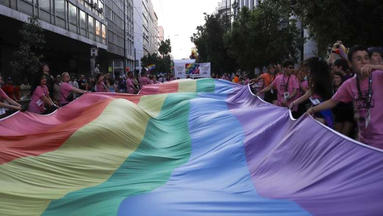 Η ΕΛ.ΑΣ έβγαλε οδηγό αντιμετώπισης θεμάτων με επιθέσεις εις βάρος ΛΟΑΤΚΙ+