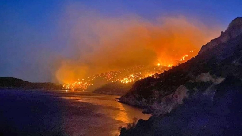 Συνεχίζεται η μάχη με την φωτιά που κατακαίει την Σάμο (vid)