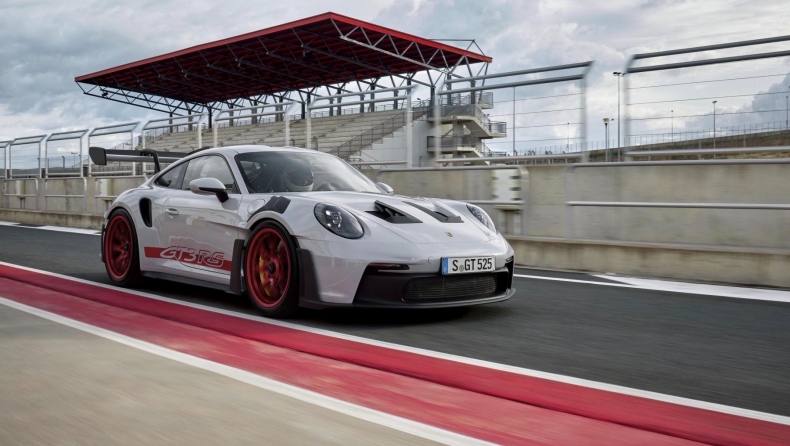 Porsche: H 911 GT3 RS είναι το απόλυτο αγωνιστικό για το δρόμο (vid)