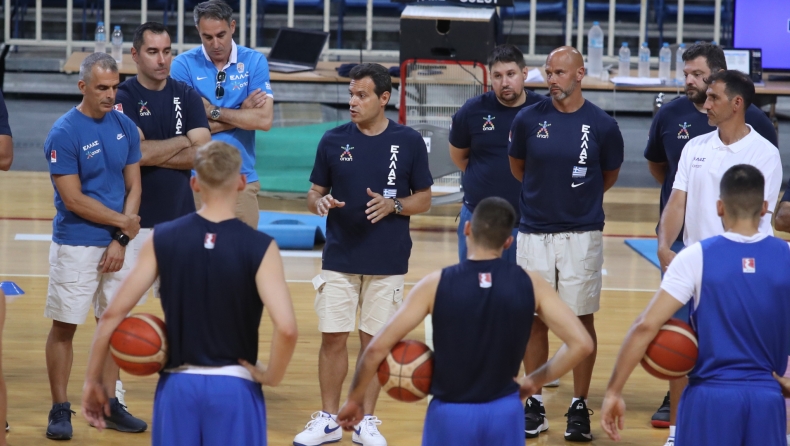 EuroBasket 2022: Xαμόγελο και σκληρή δουλειά στην πρώτη προπόνηση της Εθνικής (vid)