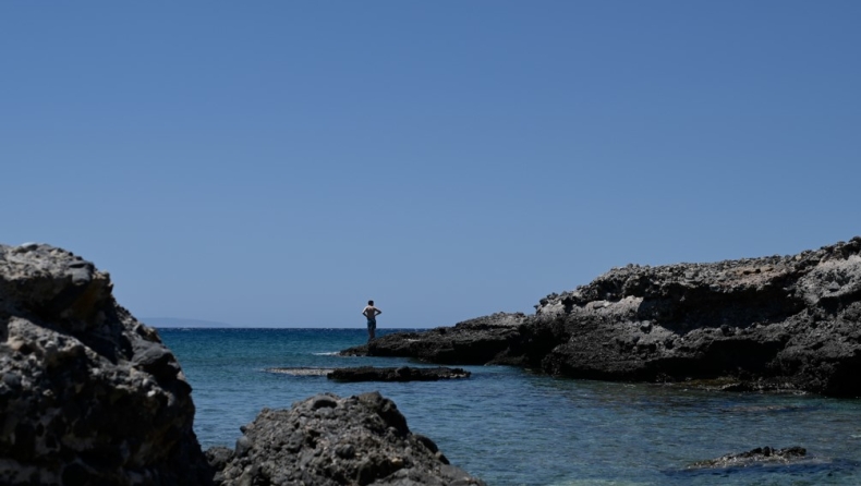 Ηλιόλουστος ο καιρός την Δευτέρα (29/8), παραμένει η αστάθεια στα ορεινά (χάρτης & vid)