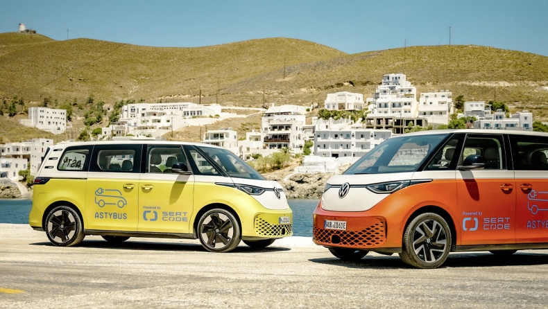 Volkswagen ID. Buzz: 10.000 παραγγελίες για το ηλεκτρικό βαν της... Αστυπάλαιας