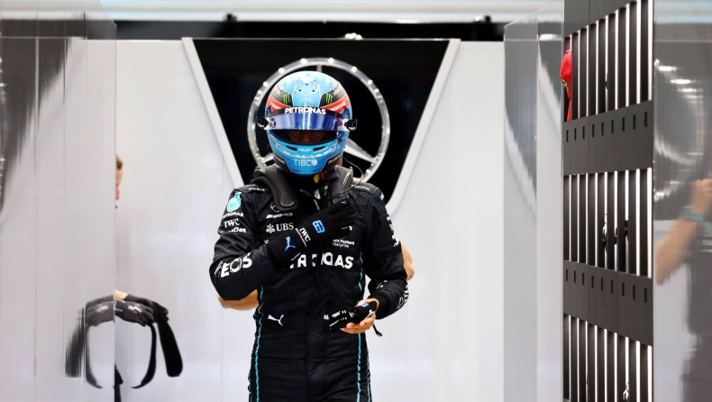 Formula 1: O Hamilton έκανε και τον πυροσβέστη (vid)