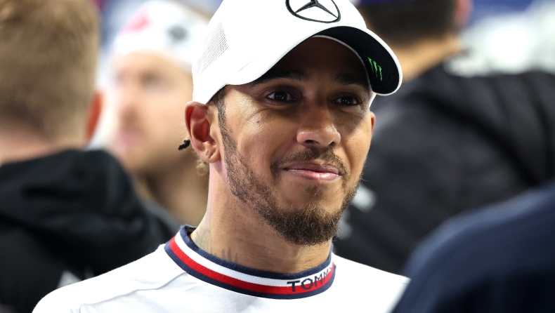 Formula 1: Ο Χάμιλτον ζητά βαριά ποινή για τη Red Bull Racing