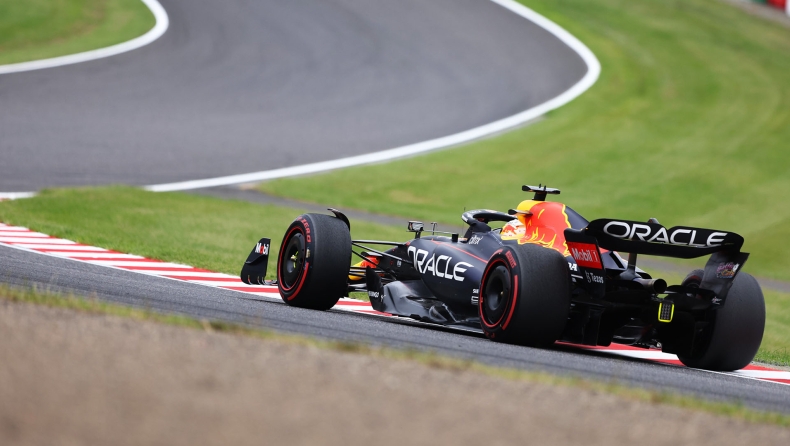 Formula 1, Ιαπωνία: Ο Φερστάπεν πήρε την pole από τον Λεκλέρ για χιλιοστά 