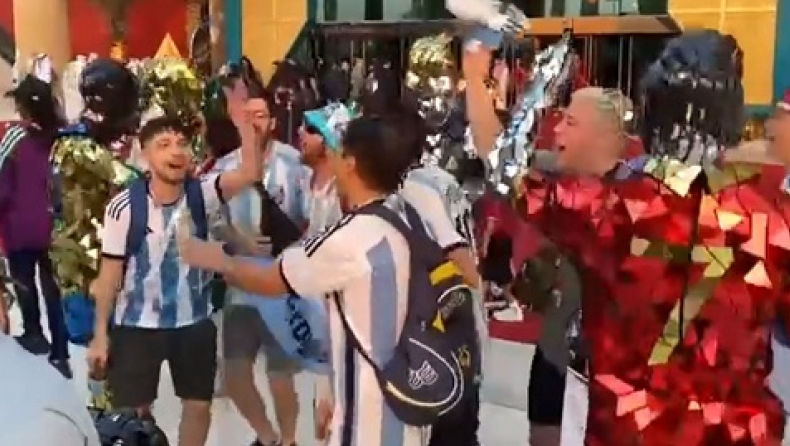 Μουντιάλ 2022: Αργεντίνοι χορεύουν και τραγουδούν έξω από το γήπεδο της πρεμιέρας (vid)