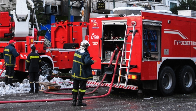 Χωρίς τις αισθήσεις του 5χρονος από πυρκαγιά σε διαμέρισμα στον Κολωνό