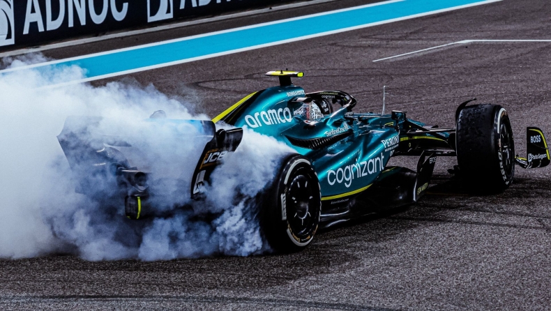 Formula 1, Άμπου Ντάμπι: Ο Φέτελ έκαψε λάστιχο για μία τελευταία φορά (vid)