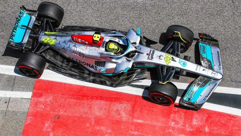 Formula 1: Ο Χάμιλτον πιστεύει πως η W13 ήταν «στοιχειωμένη»
