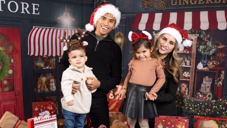 ΑΕΚ: Ο Πινέδα γιορτάζει τα Χριστούγεννα με την οικογένειά του